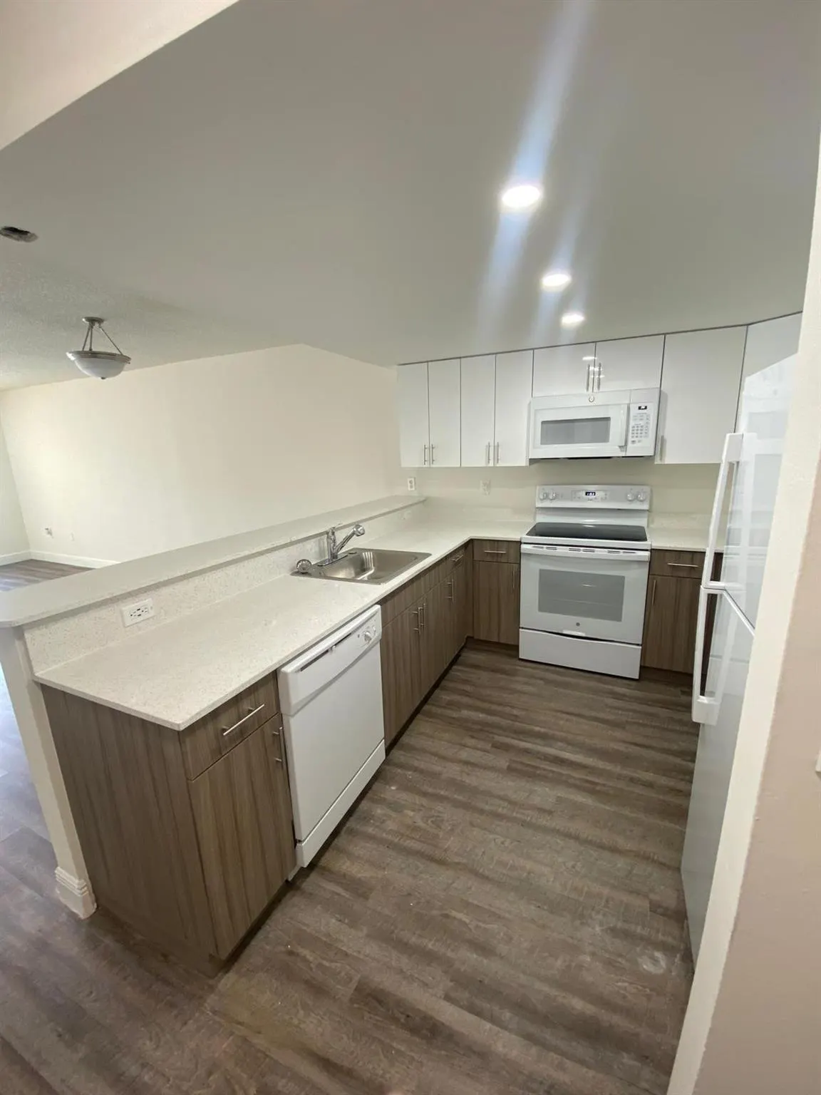 18335 NW 68 Ave, #790-220