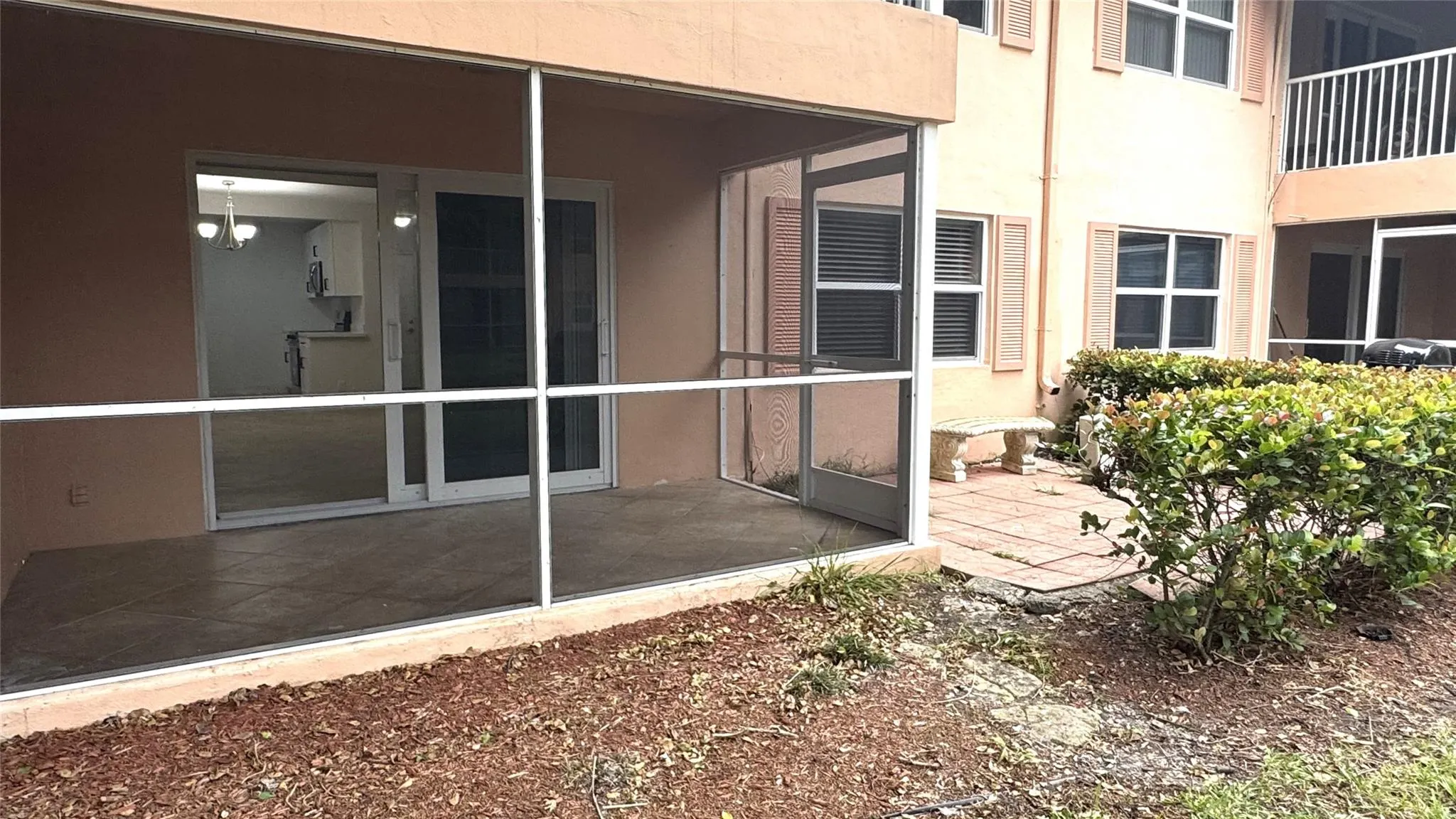 760 SE 2nd Ave, #D111