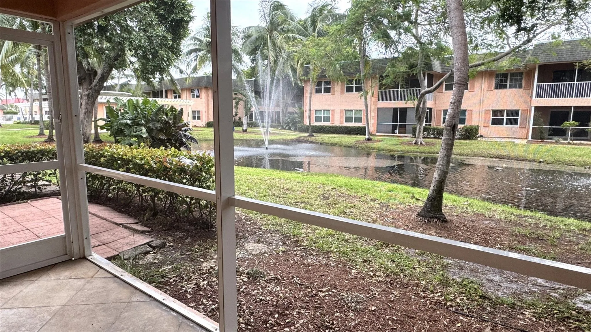 760 SE 2nd Ave, #D111