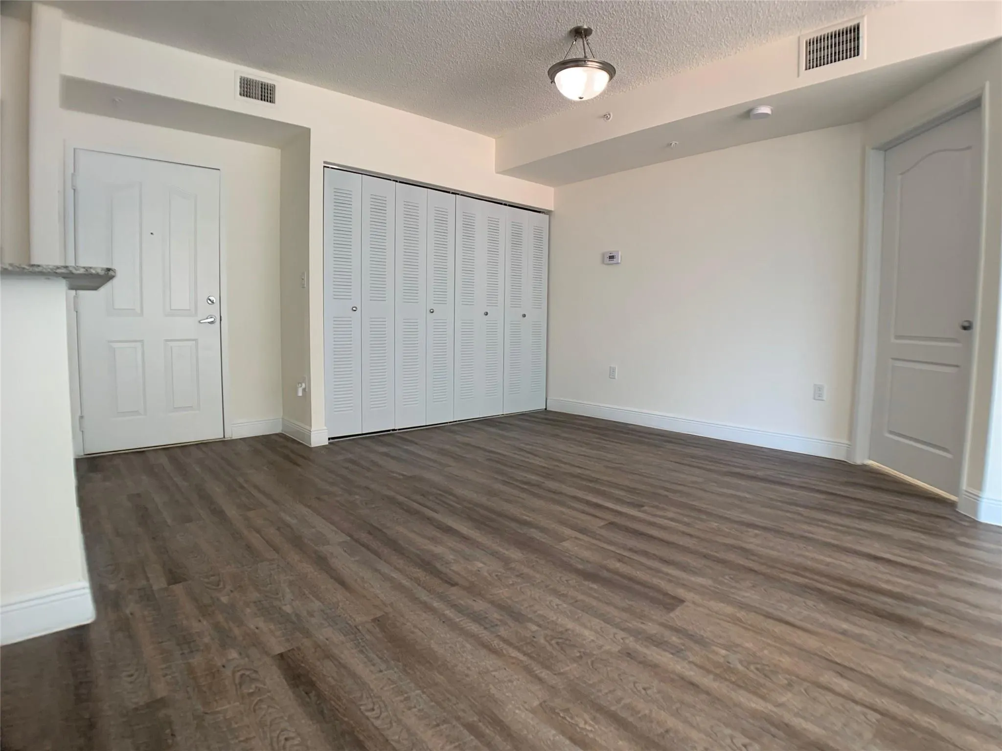 18335 NW 68 Ave, #255-201