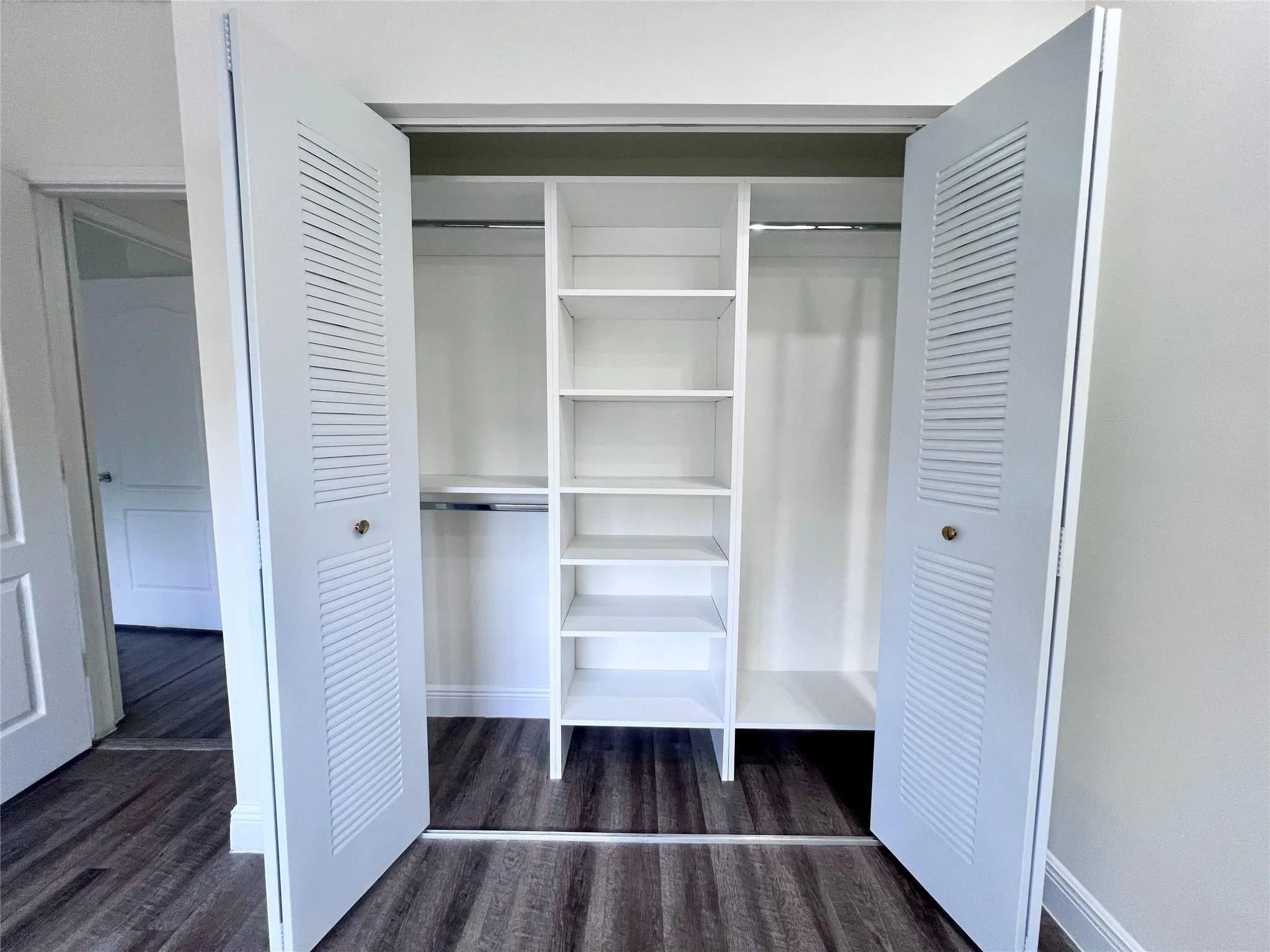 7707 NW 7 Street, #2-615