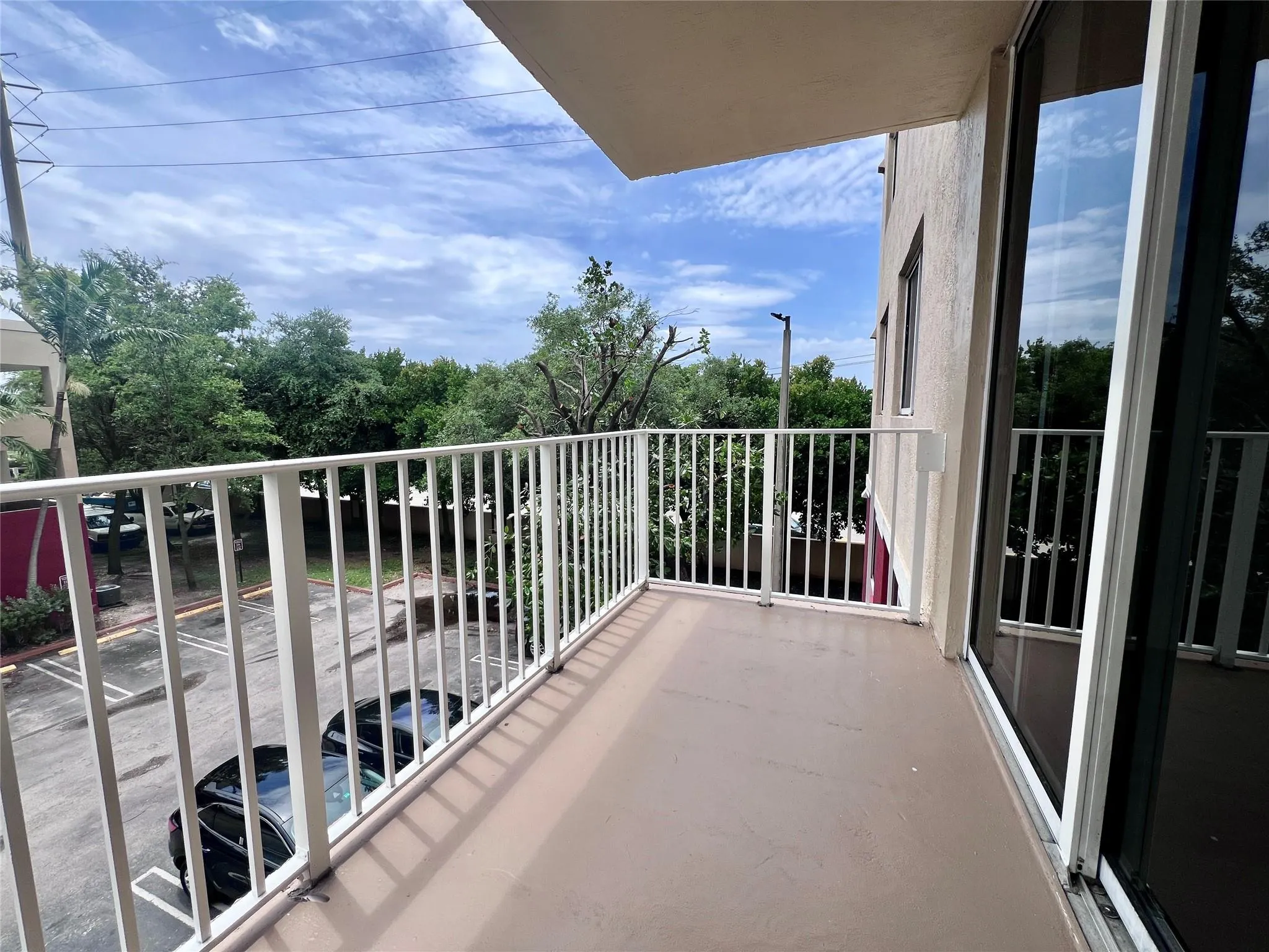 7707 NW 7 Street, #2-615