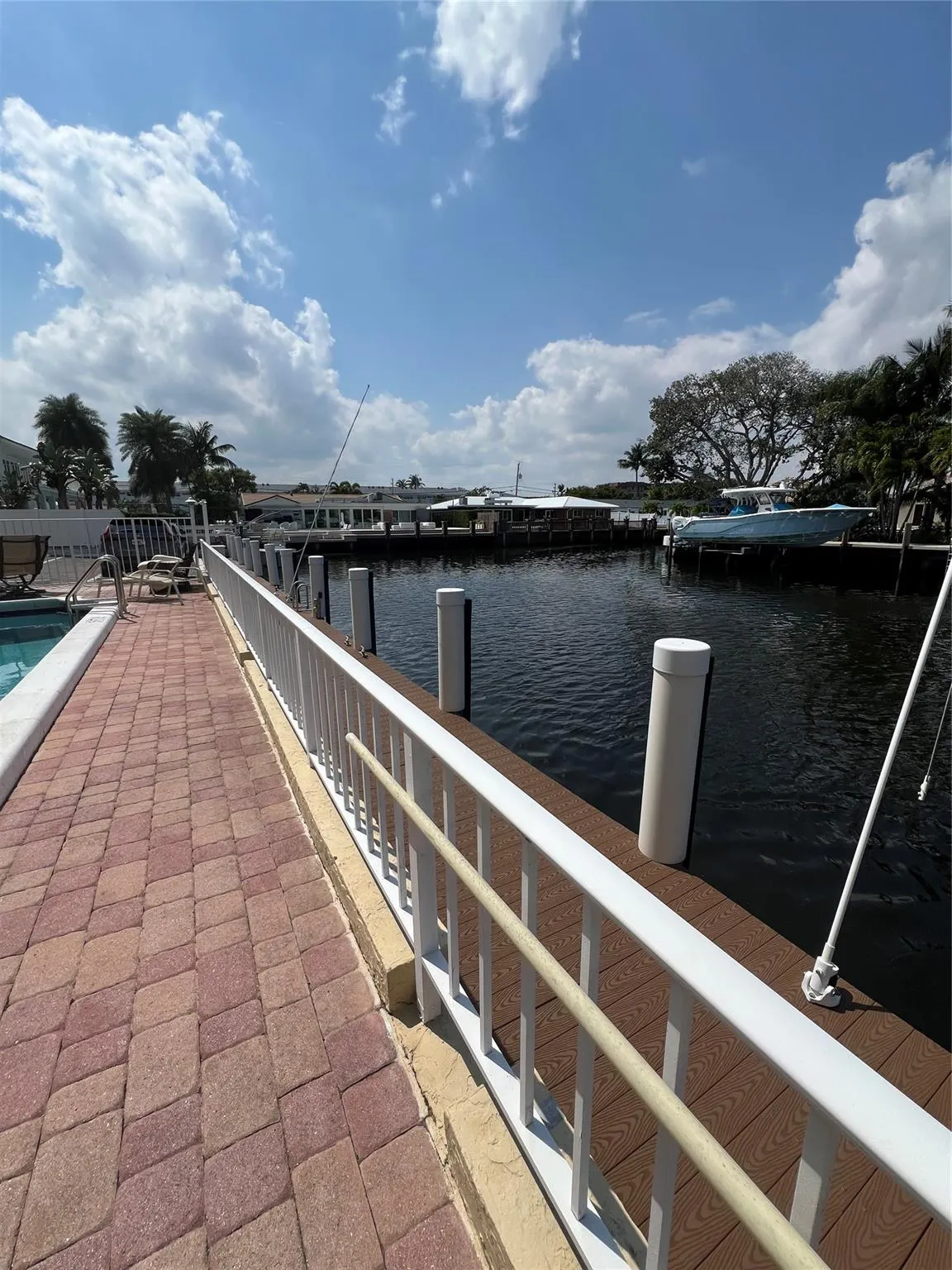 2797 NE 51st St, #107