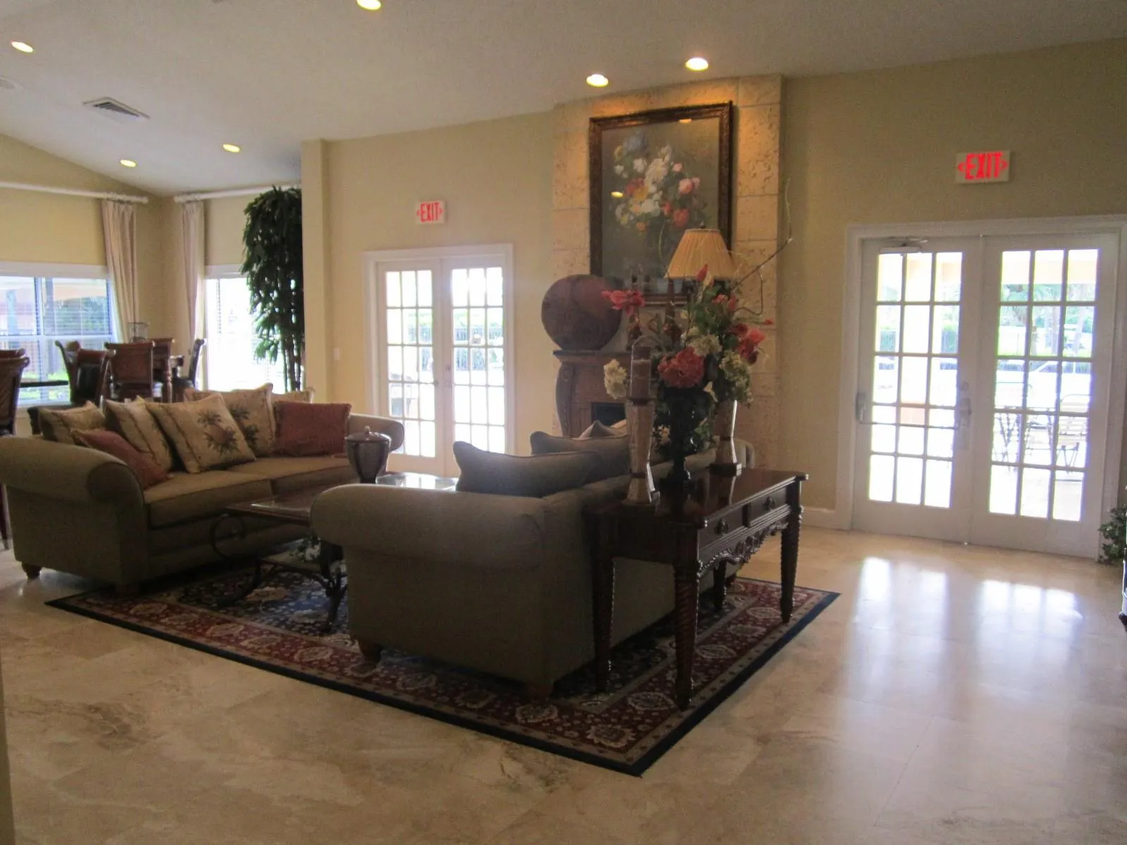 3310 Pinewalk Dr N, #1812