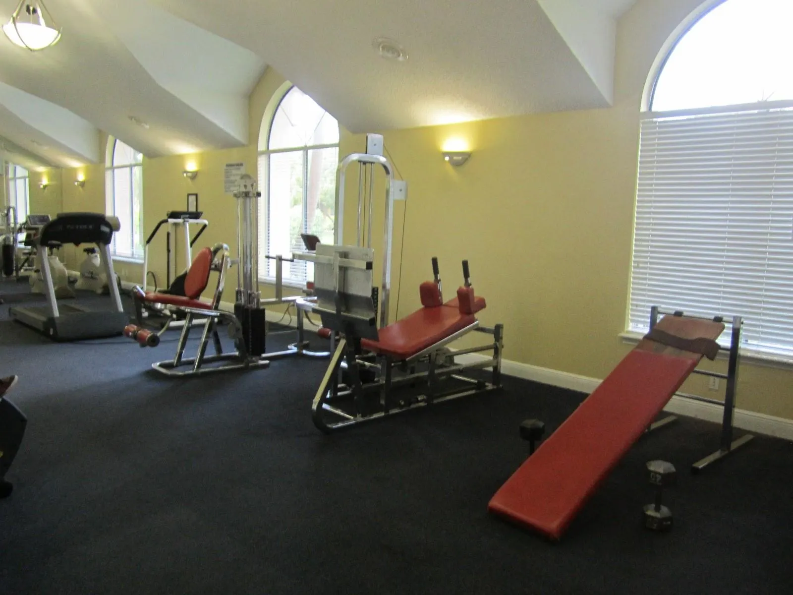 3310 Pinewalk Dr N, #1812