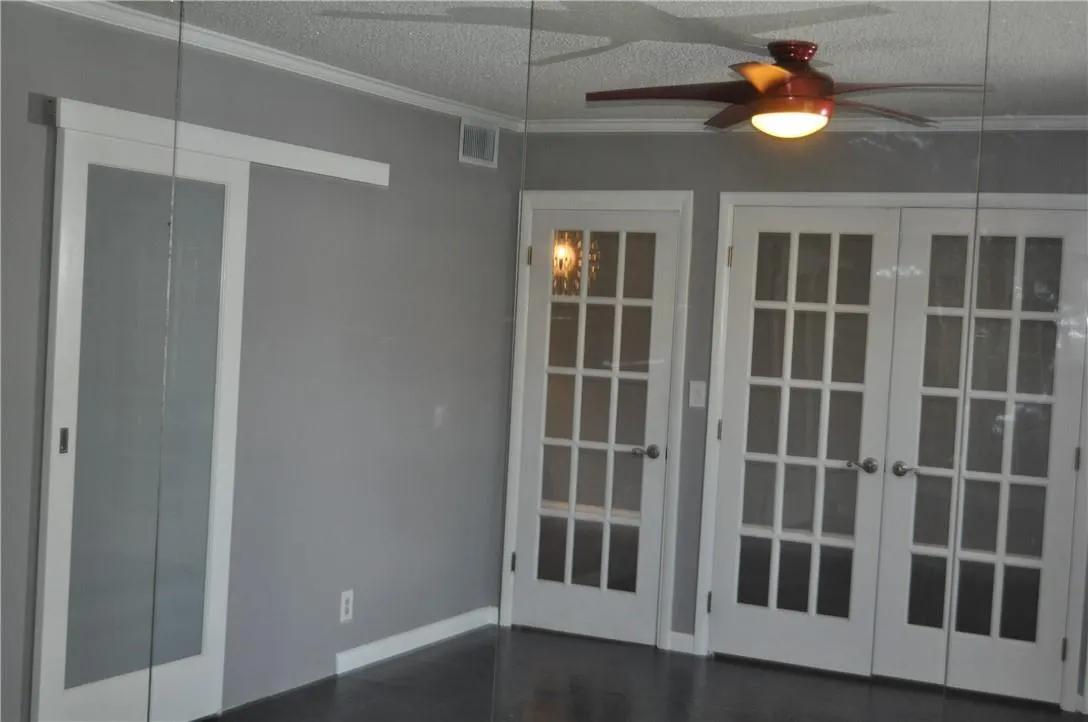 615 NE 12th Ave, #306