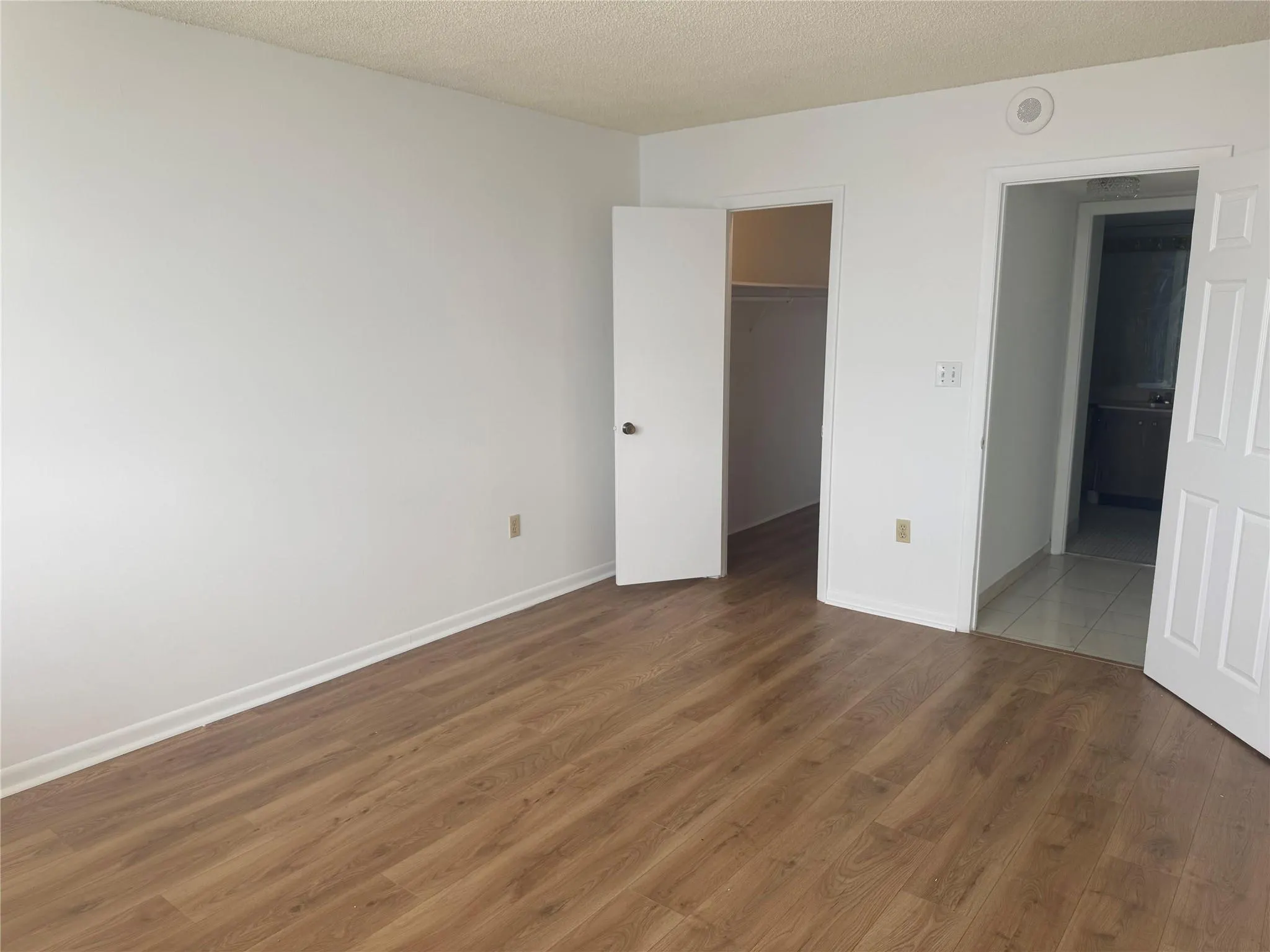 2851 NE 183rd St, #2004