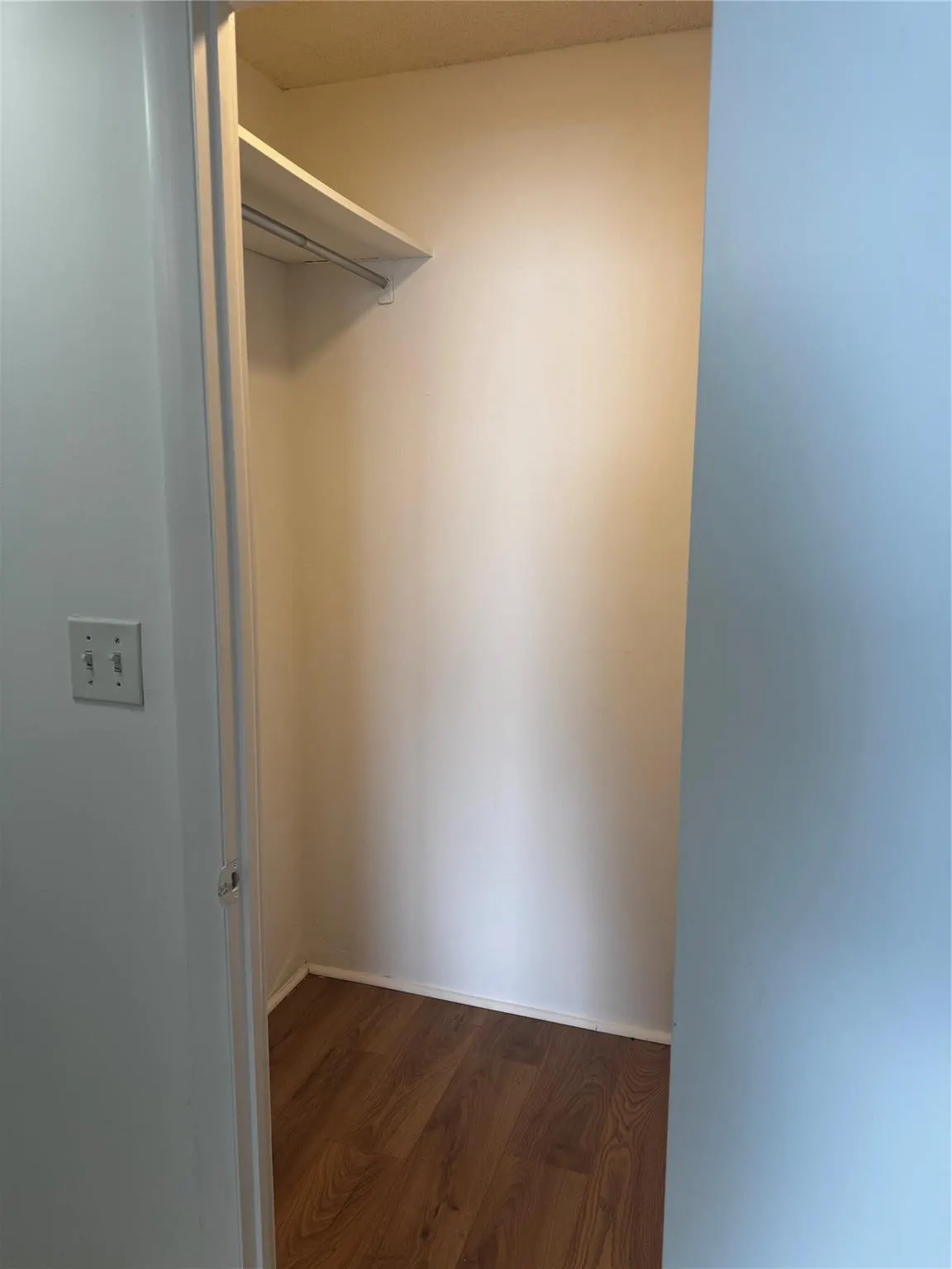 2851 NE 183rd St, #2004