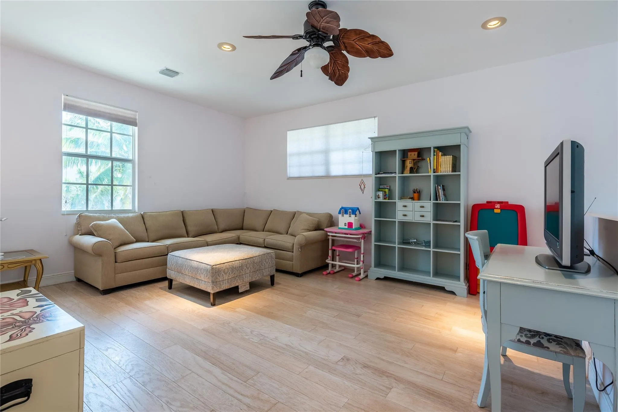 2999 Banyan Road