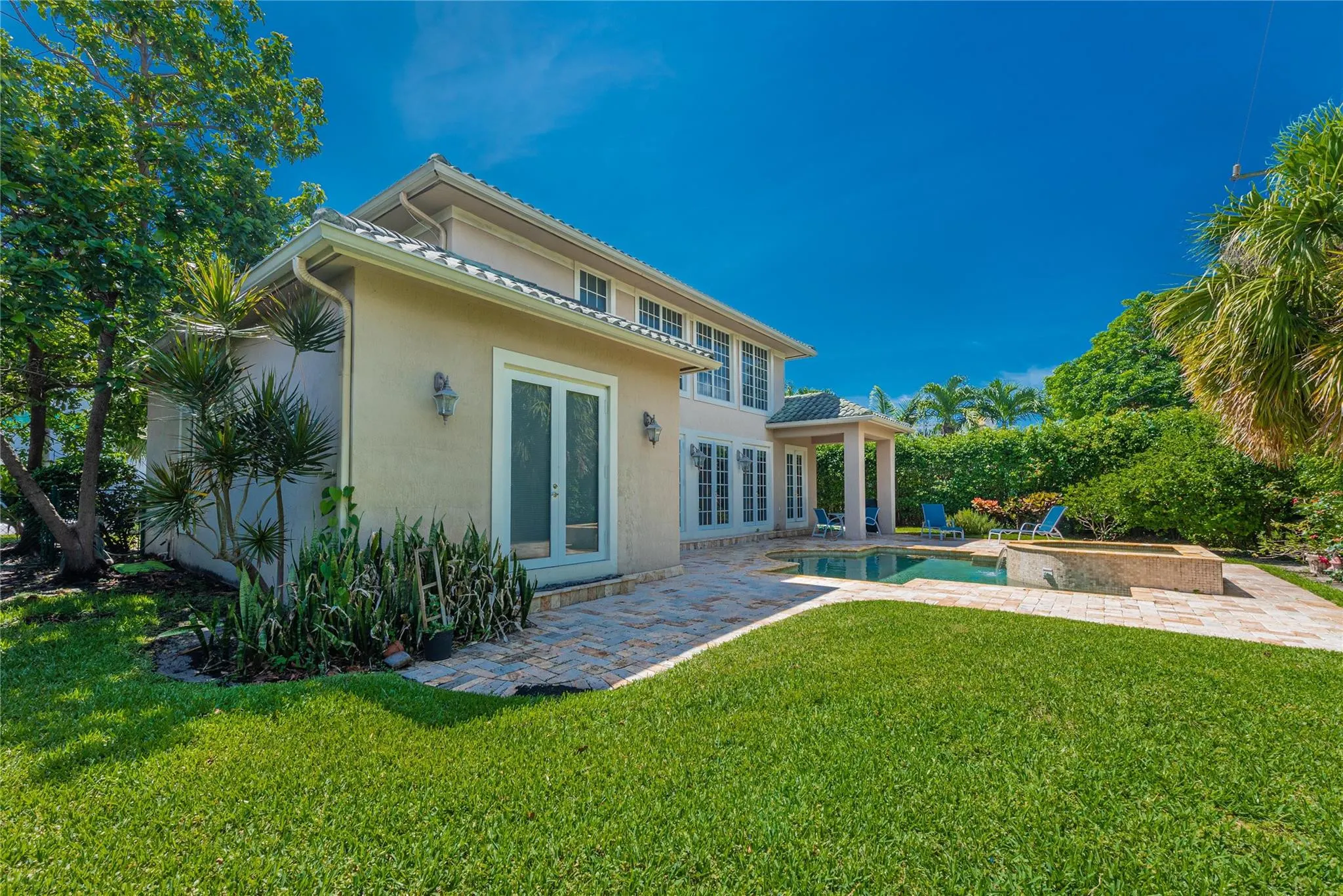 2999 Banyan Road
