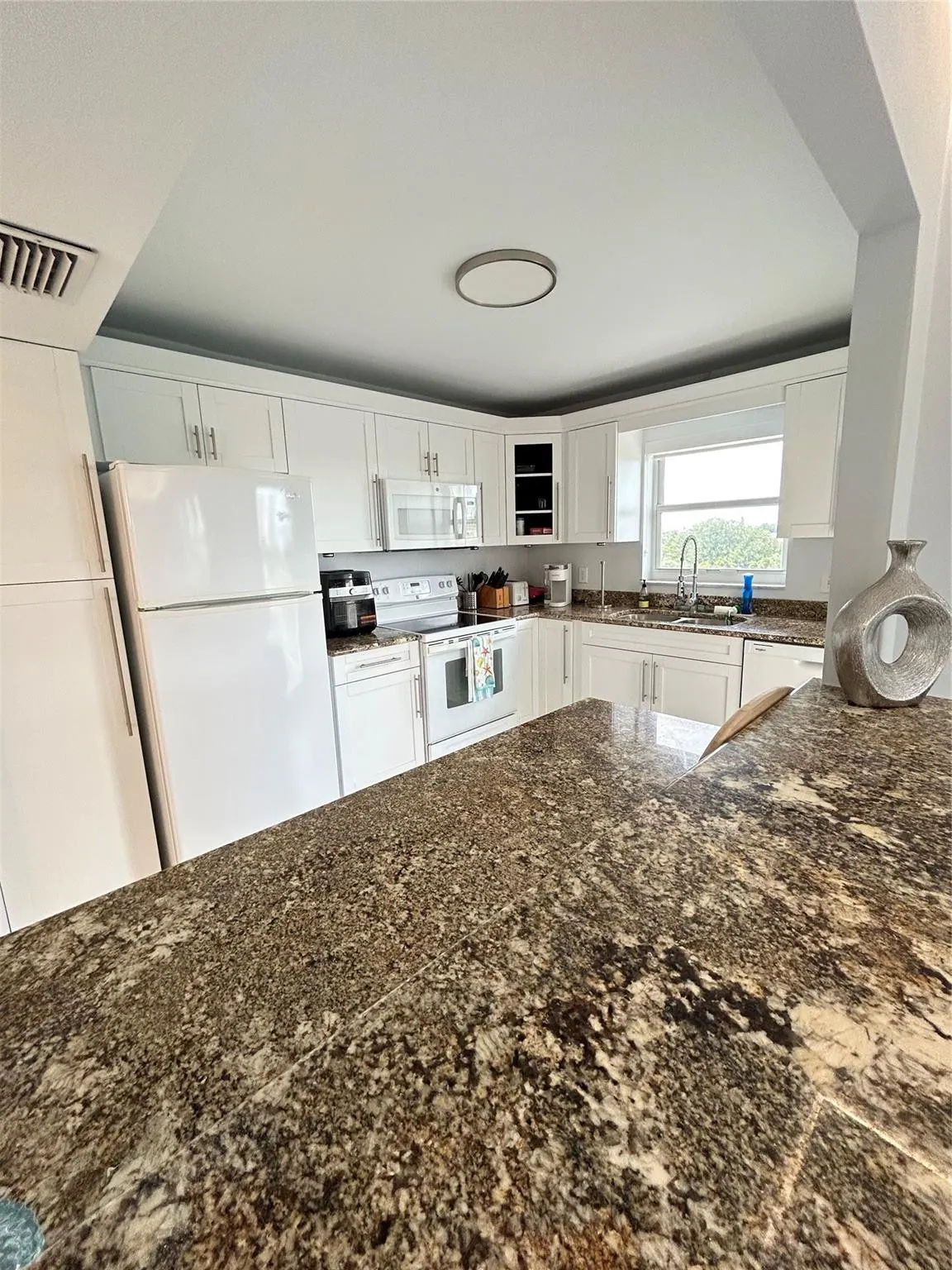 1200 Hibiscus Avenue #502