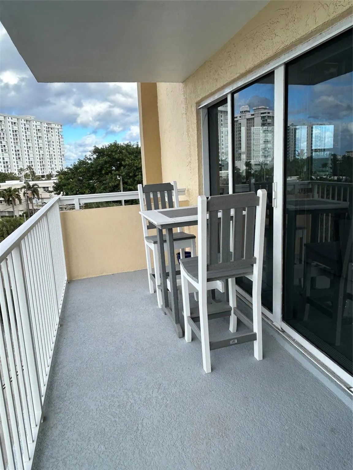 1200 Hibiscus Avenue #502