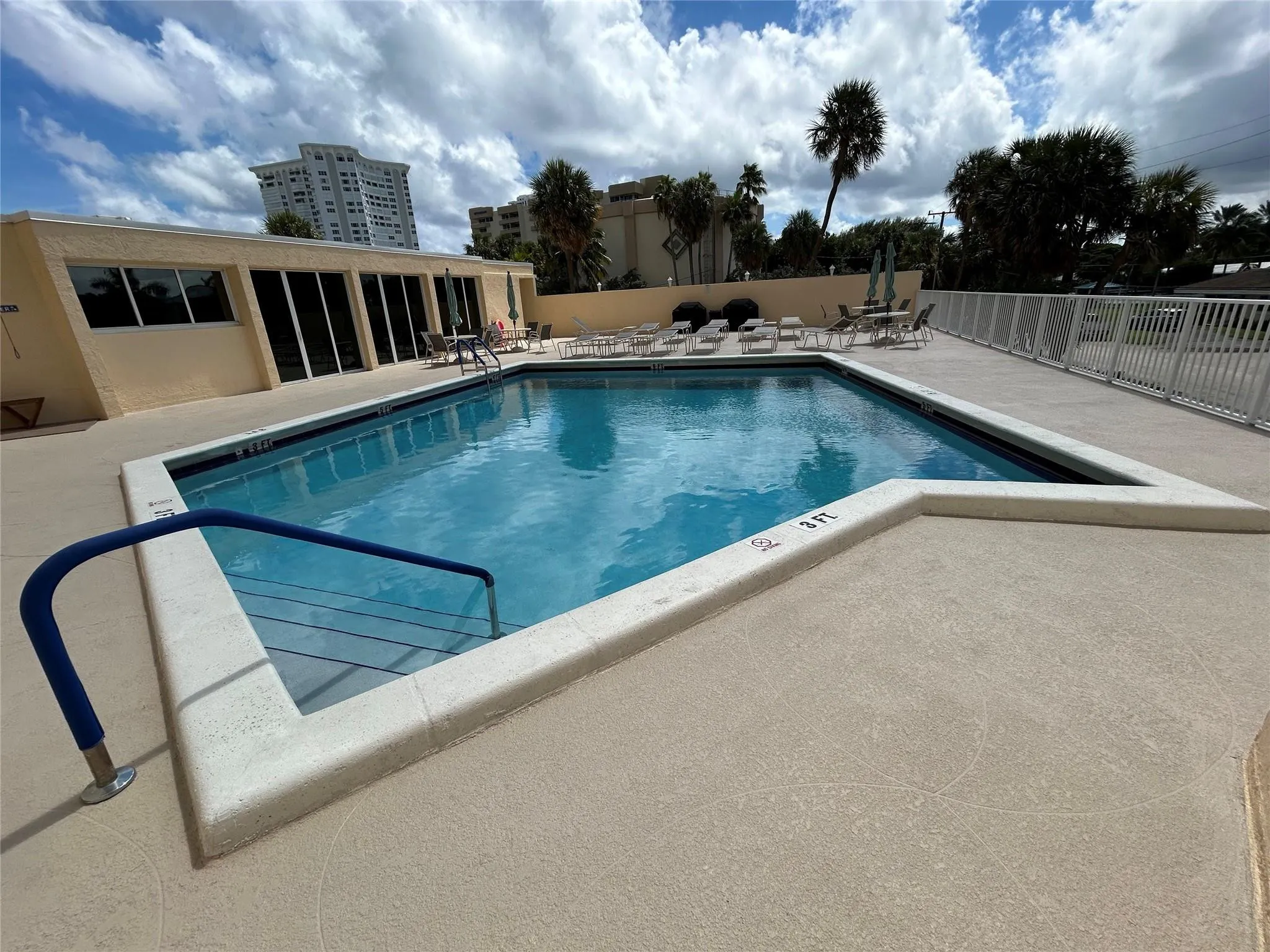 1200 Hibiscus Avenue #502