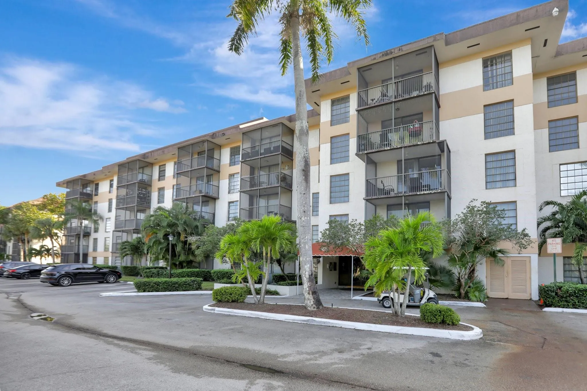 5570 NW 44th Street #518a