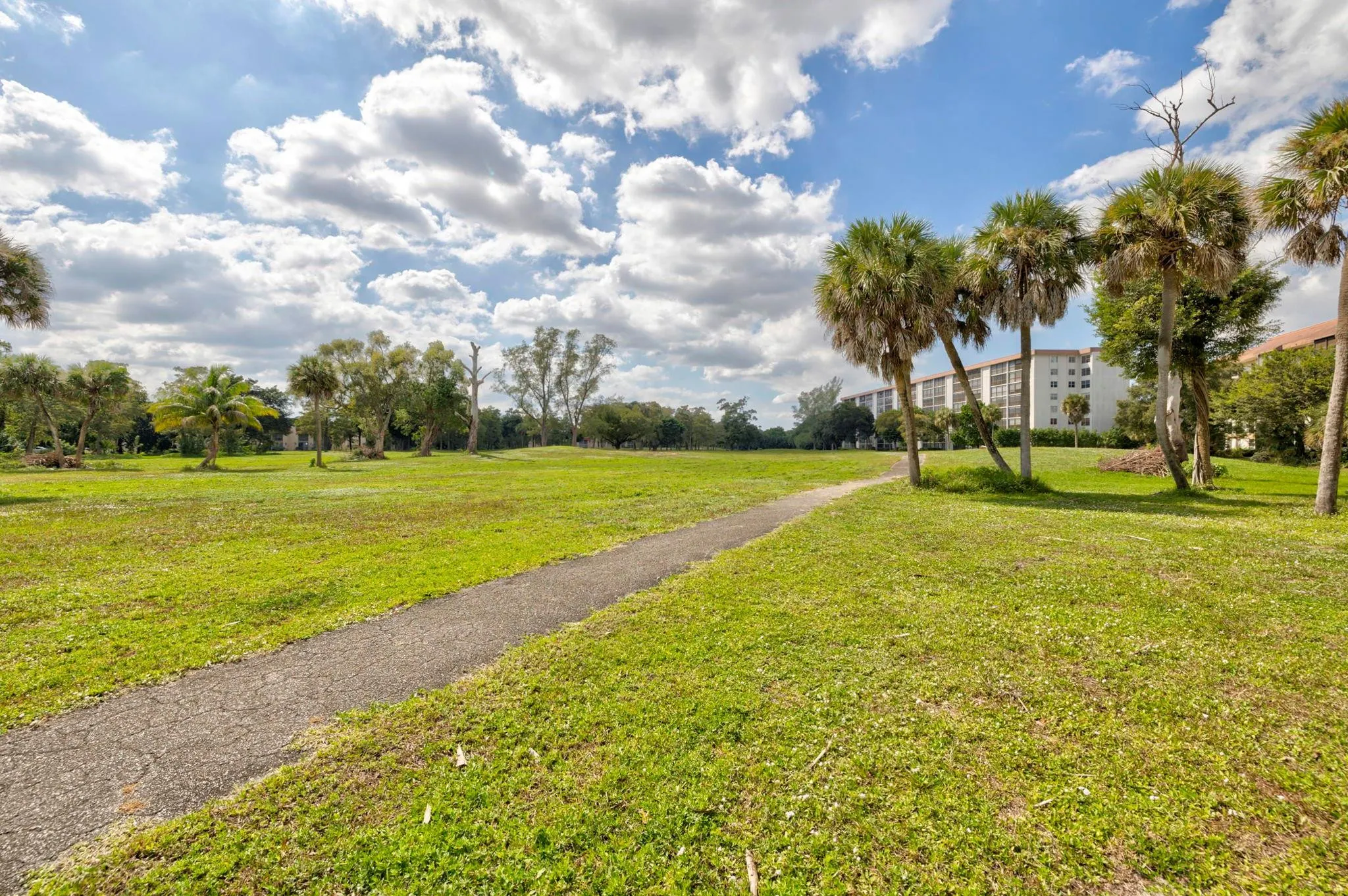5570 NW 44th Street #518a
