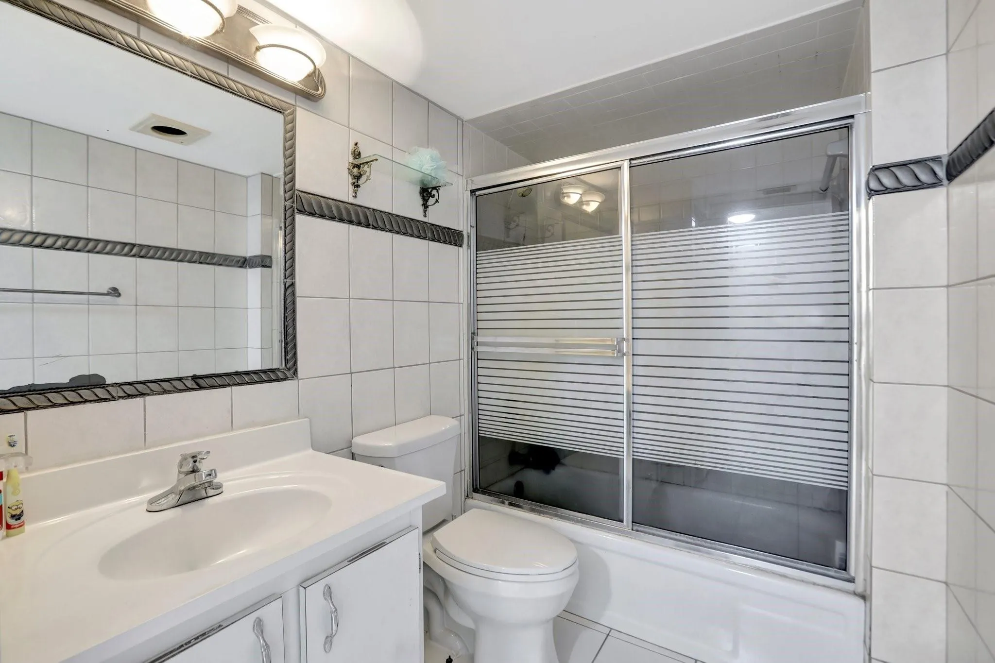 5570 NW 44th Street #518a
