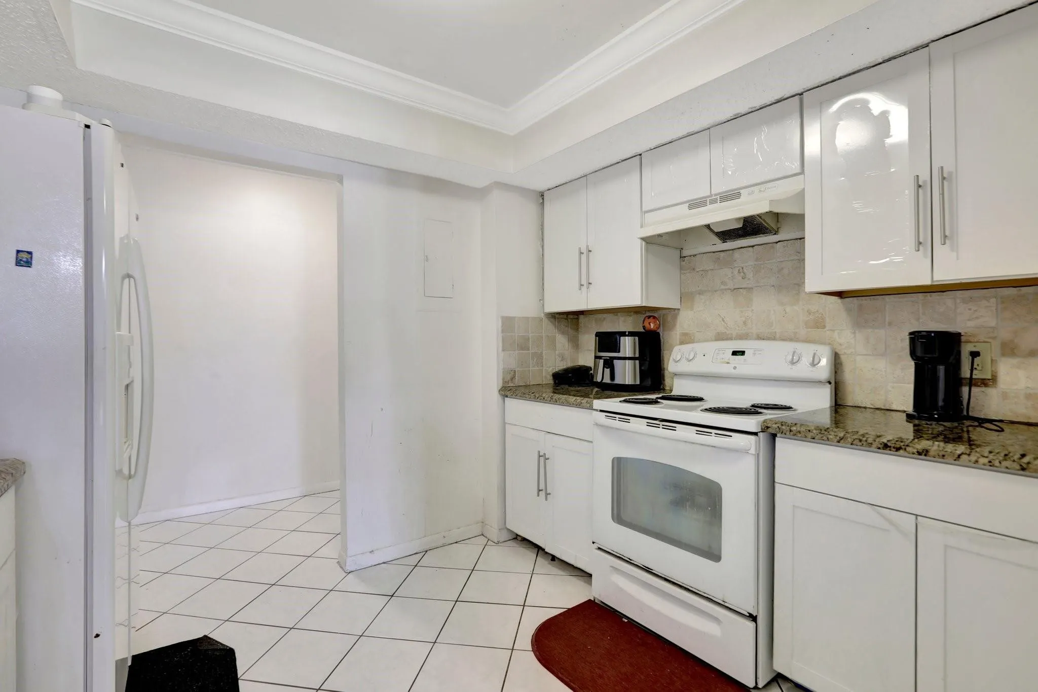 5570 NW 44th Street #518a