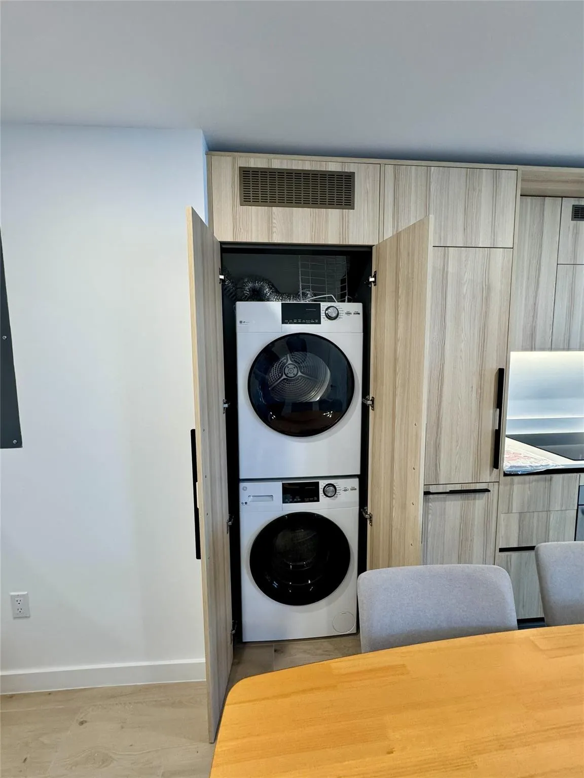 225 N Miami Avenue #2507