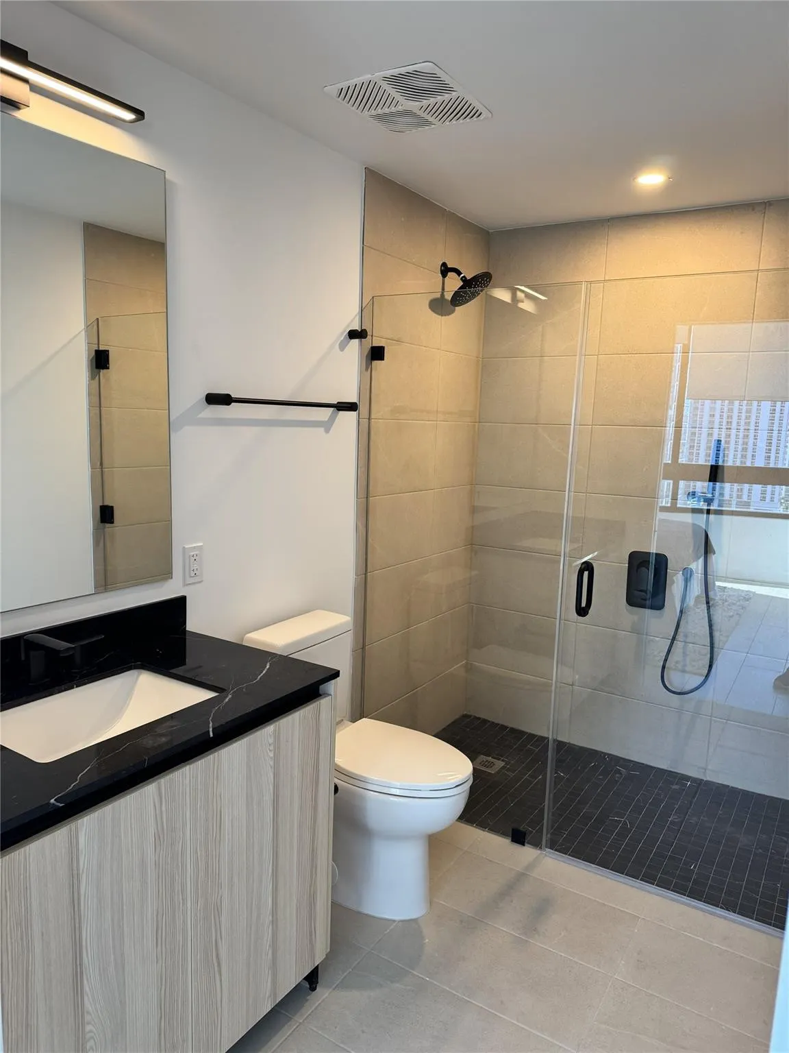 225 N Miami Avenue #2507