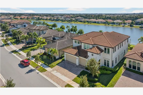 12090 Lake House Lane