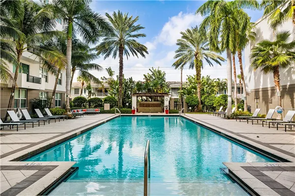 2421 NE 65th Street #313