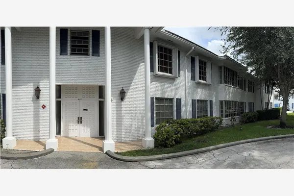 2171 NE 66th Street #801