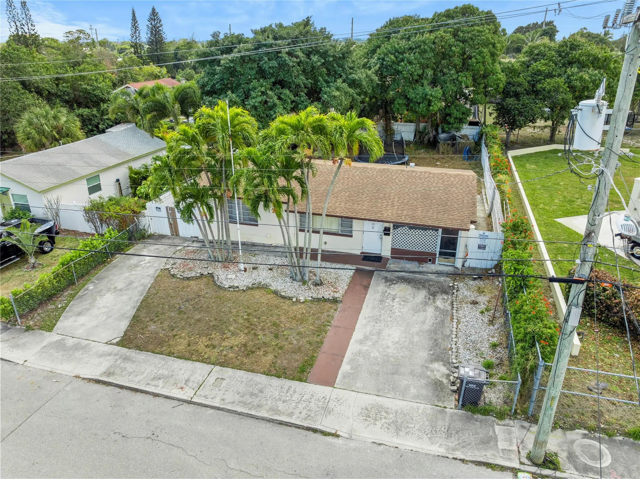 842 Kaye Street