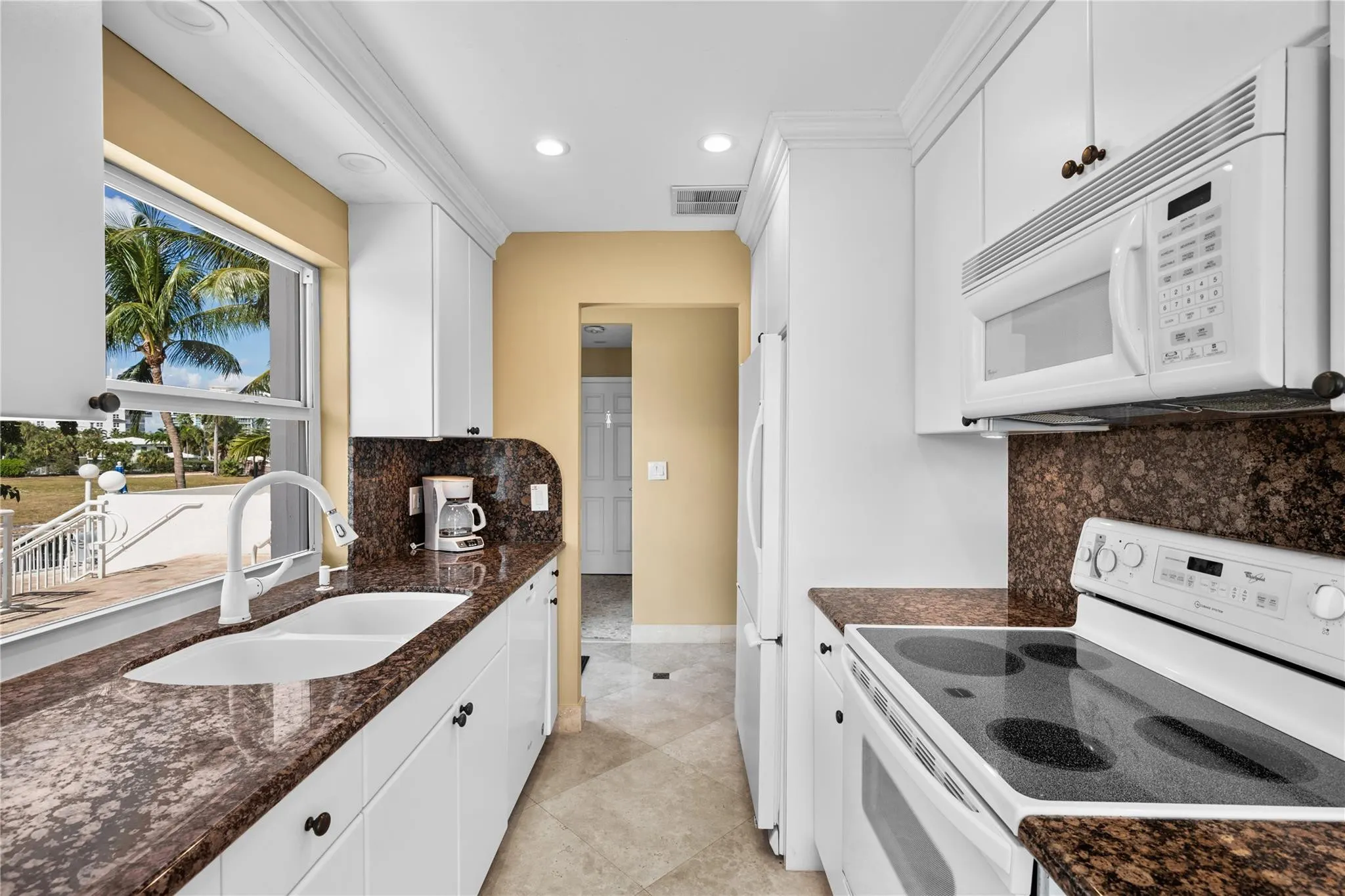 511 Bayshore Drive #501