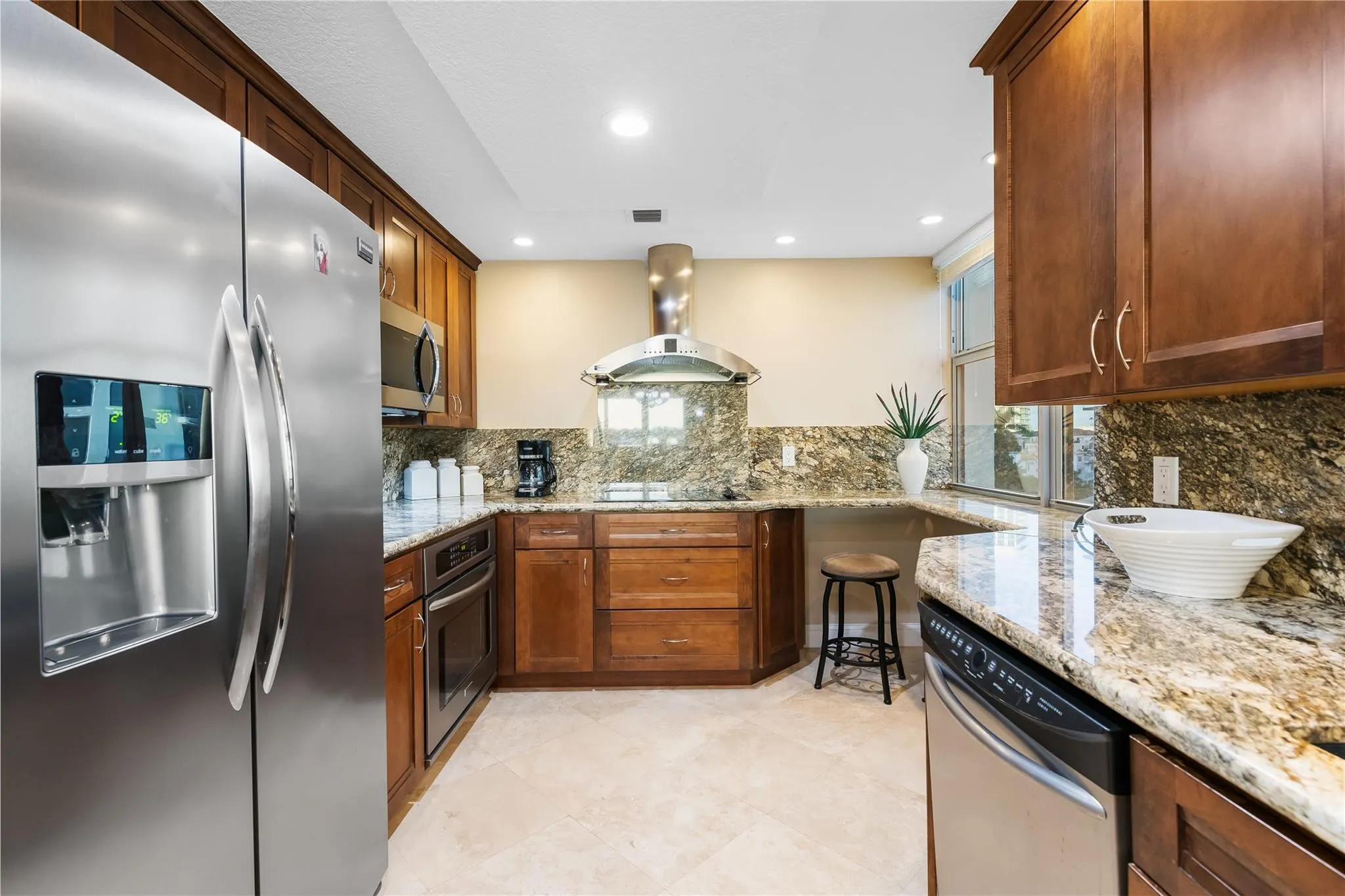 511 Bayshore Drive #501