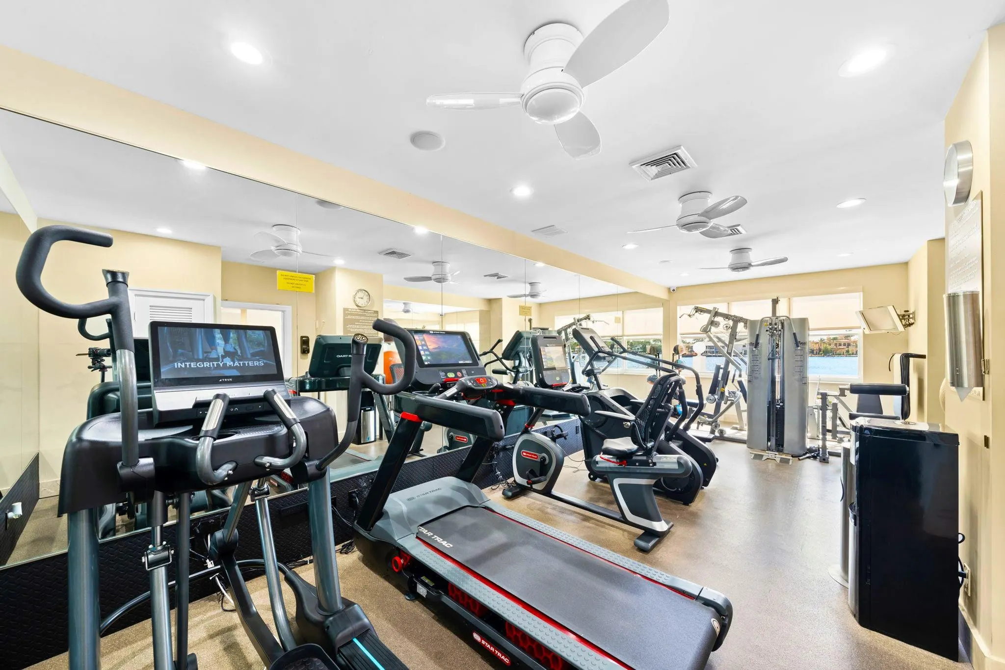 511 Bayshore Drive #501