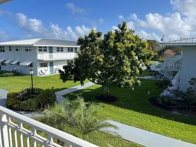 2520 S Federal Highway #12-A