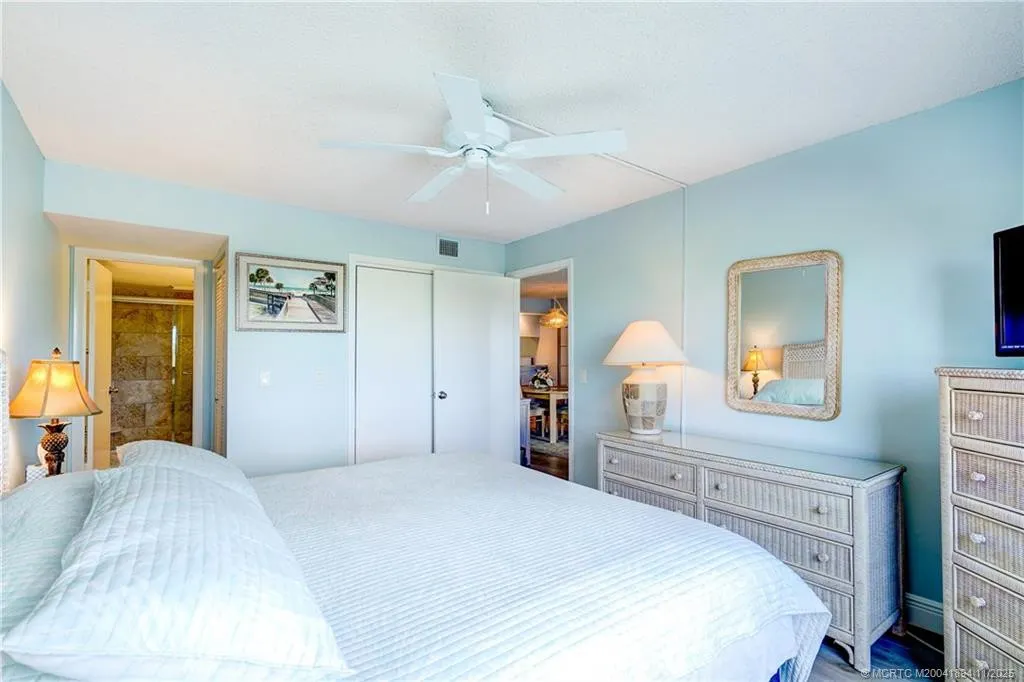 40 NE Plantation Road #209