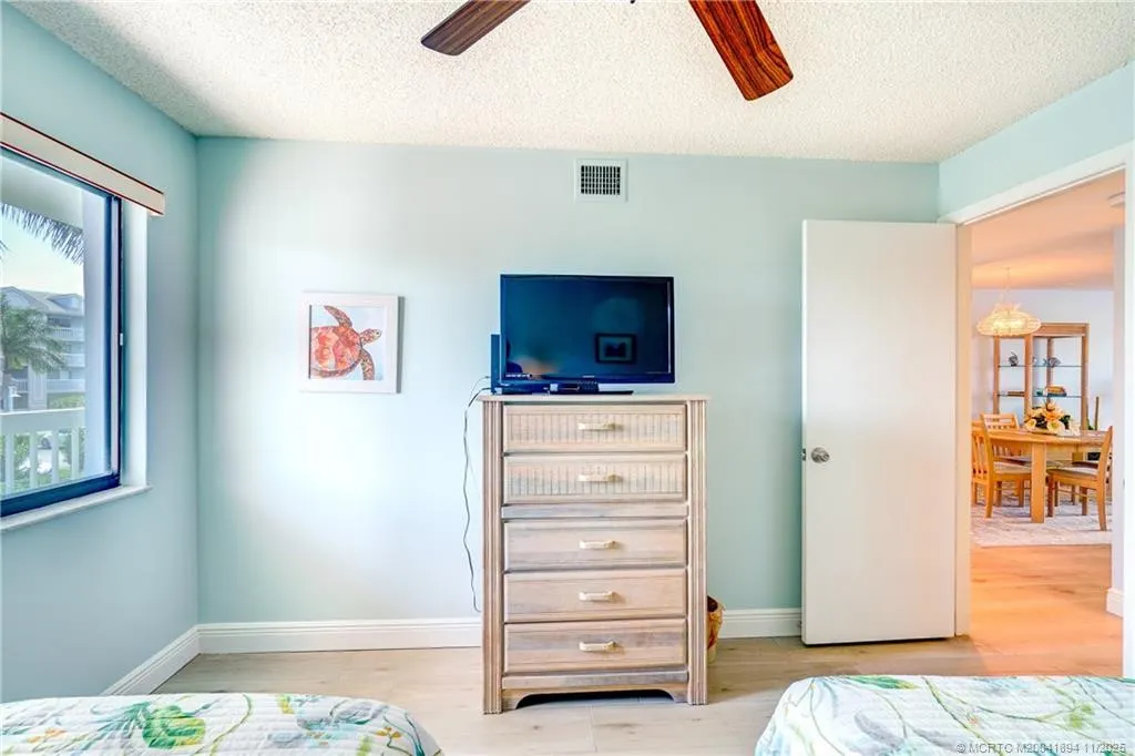 40 NE Plantation Road #209