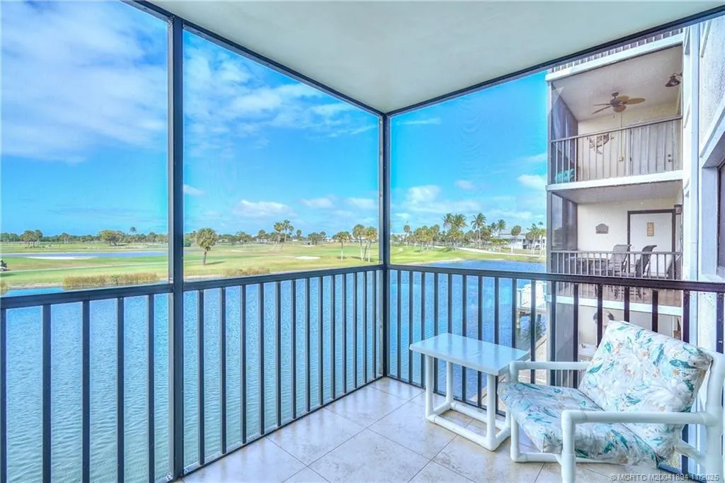 40 NE Plantation Road #209