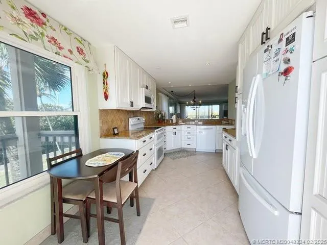 2641 NE Ocean Boulevard #201