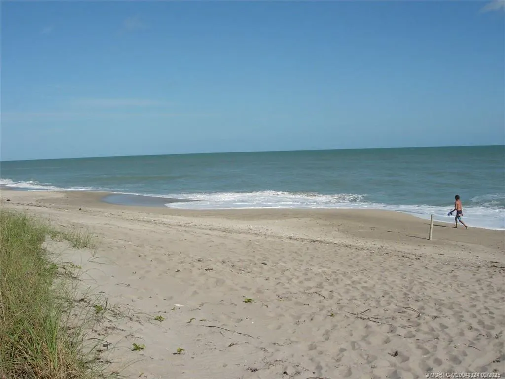 2641 NE Ocean Boulevard #201