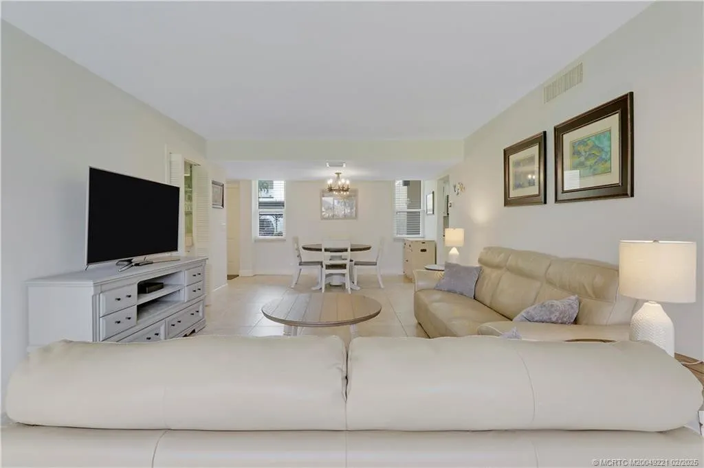 3442 NE Causeway Boulevard #103
