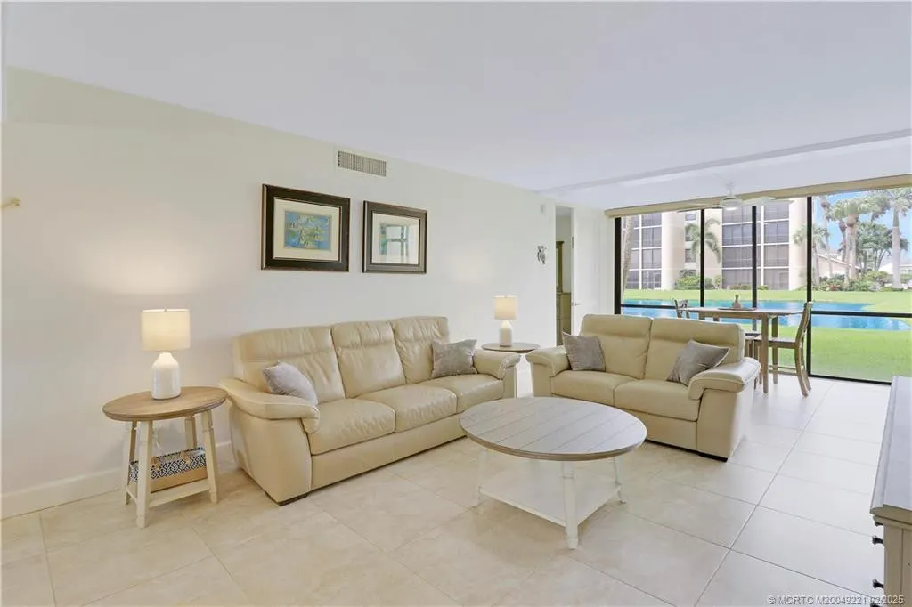 3442 NE Causeway Boulevard #103