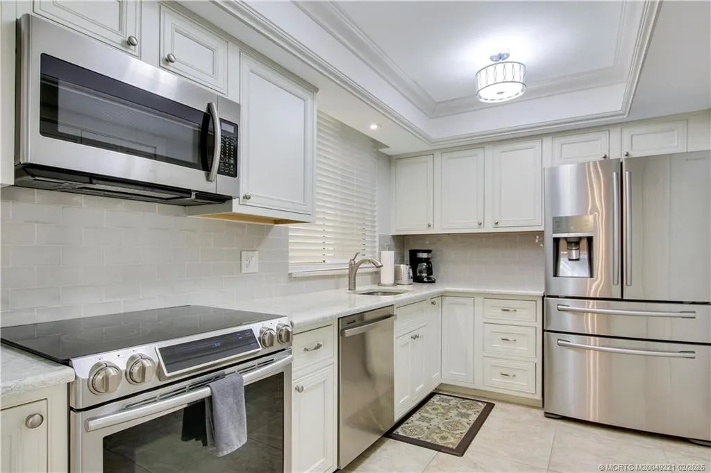 3442 NE Causeway Boulevard #103