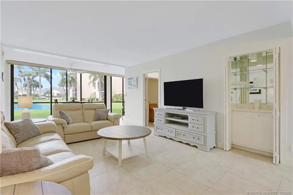 3442 NE Causeway Boulevard #103