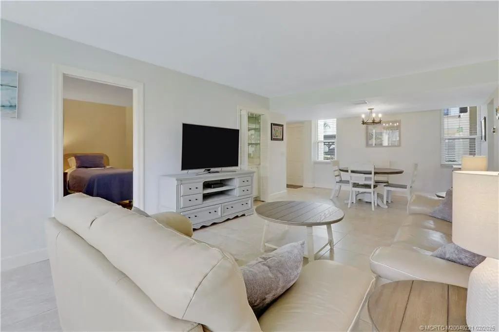 3442 NE Causeway Boulevard #103