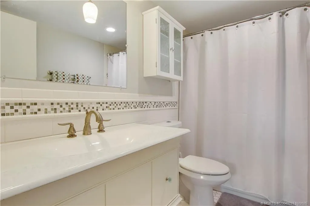 3442 NE Causeway Boulevard #103