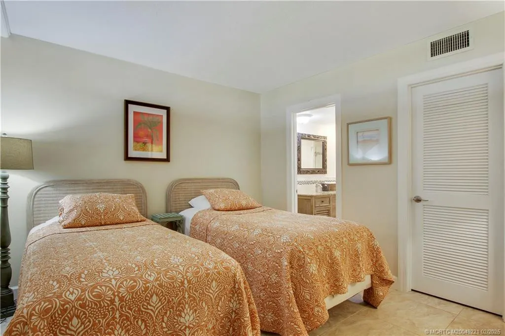 3442 NE Causeway Boulevard #103