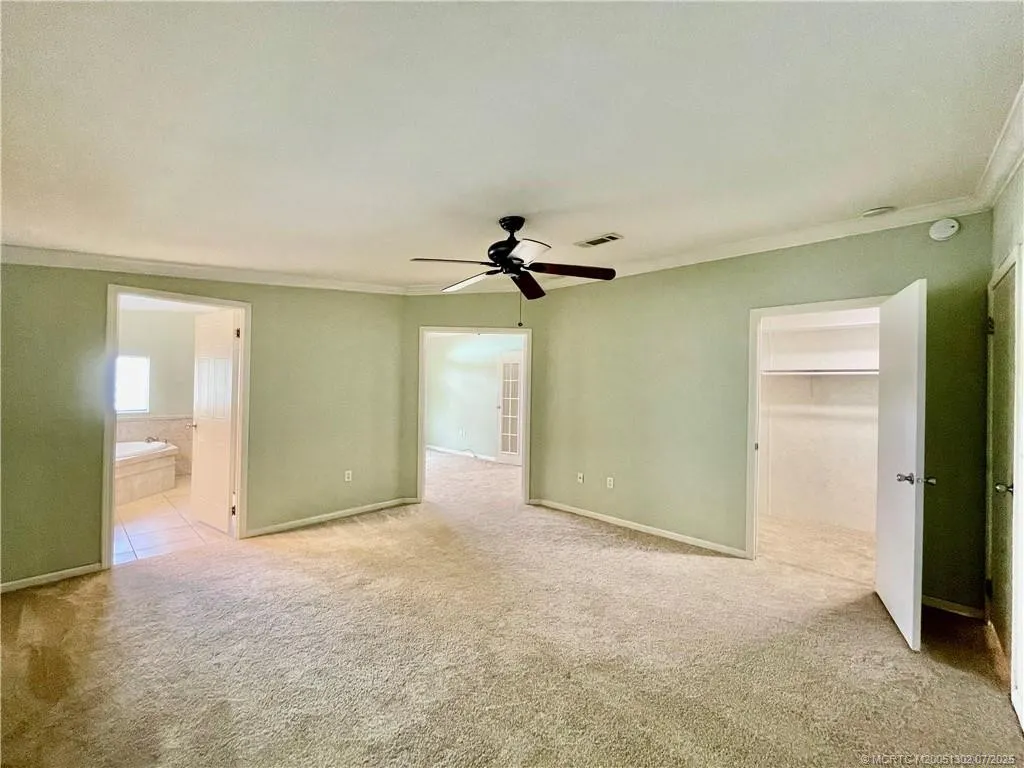 14450 SW Sand Wedge Drive