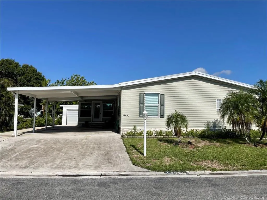 14450 SW Sand Wedge Drive
