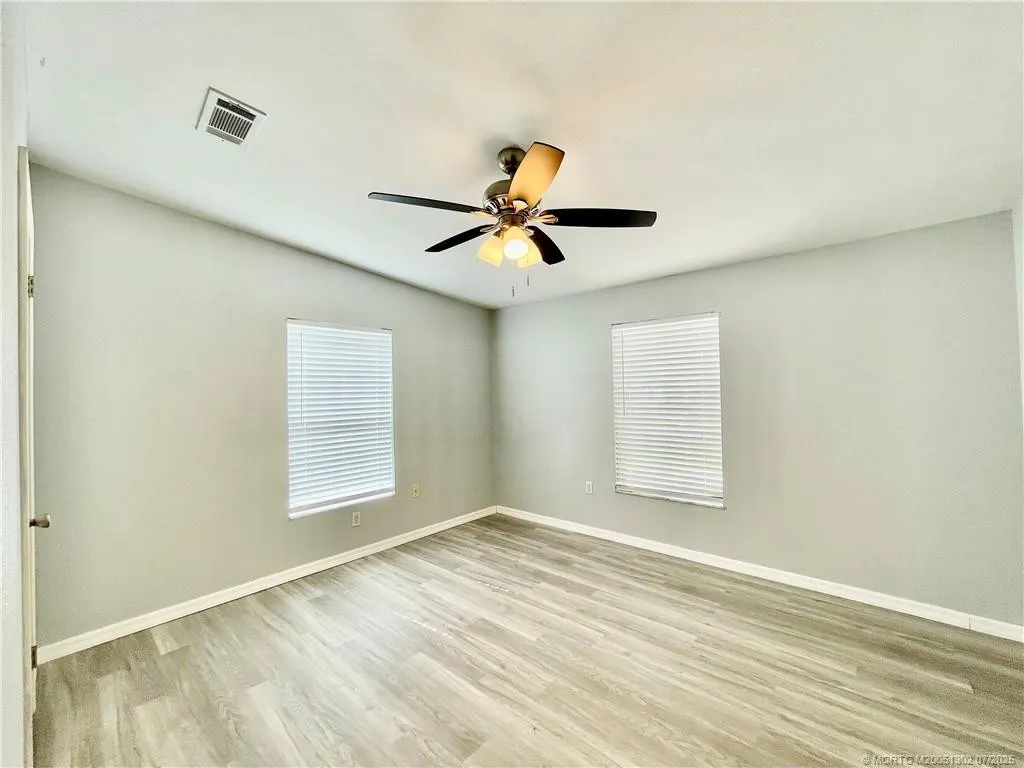 14450 SW Sand Wedge Drive