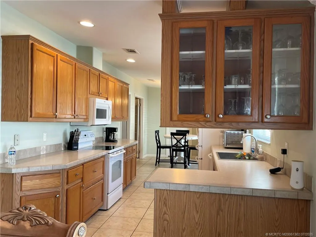 14450 SW Sand Wedge Drive
