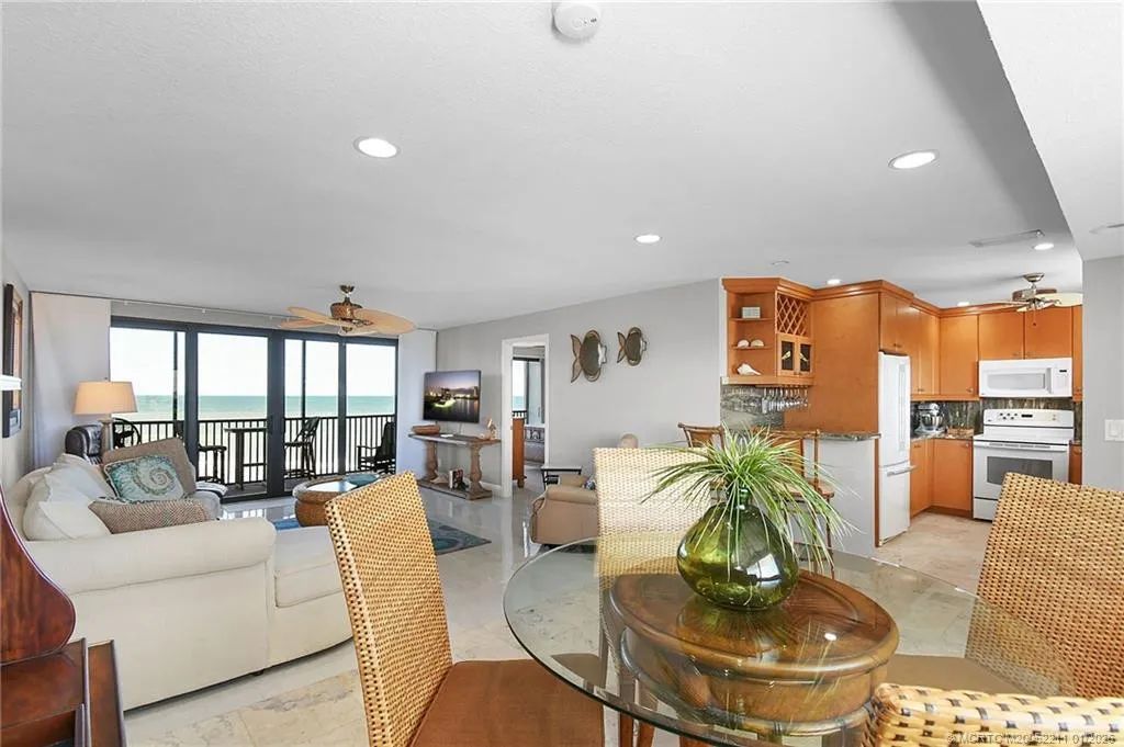 2375 NE Ocean Boulevard #E402