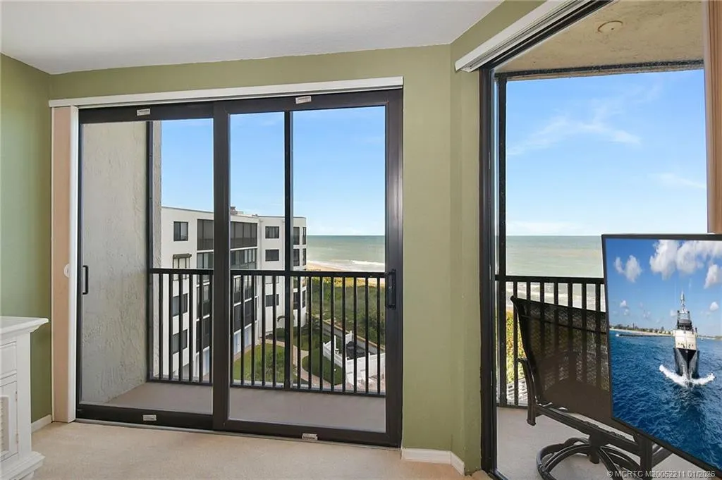 2375 NE Ocean Boulevard #E402