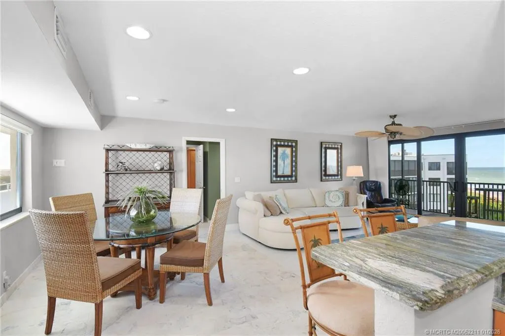 2375 NE Ocean Boulevard #E402